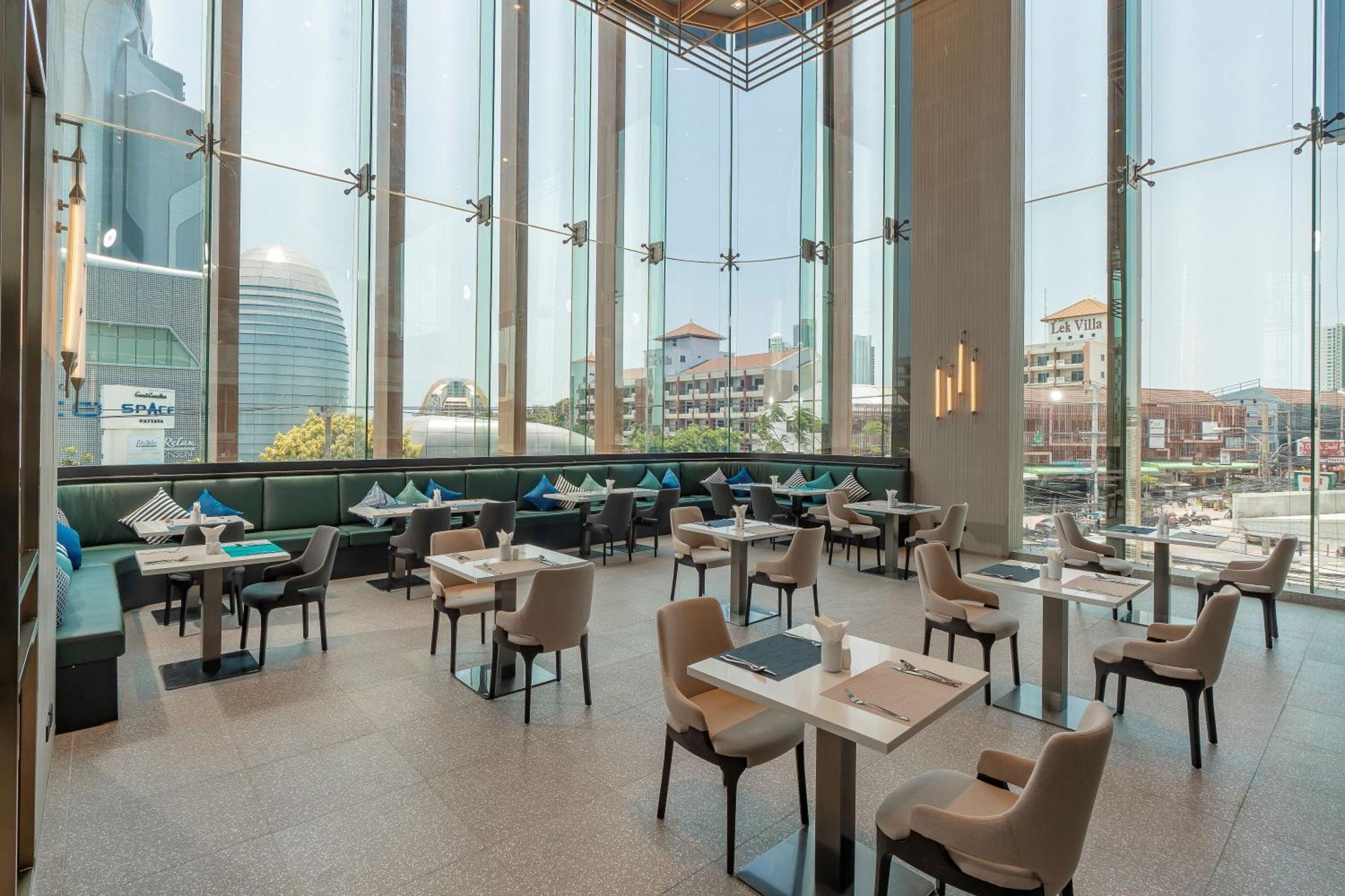 Akara Hotel Pattaya Luaran gambar