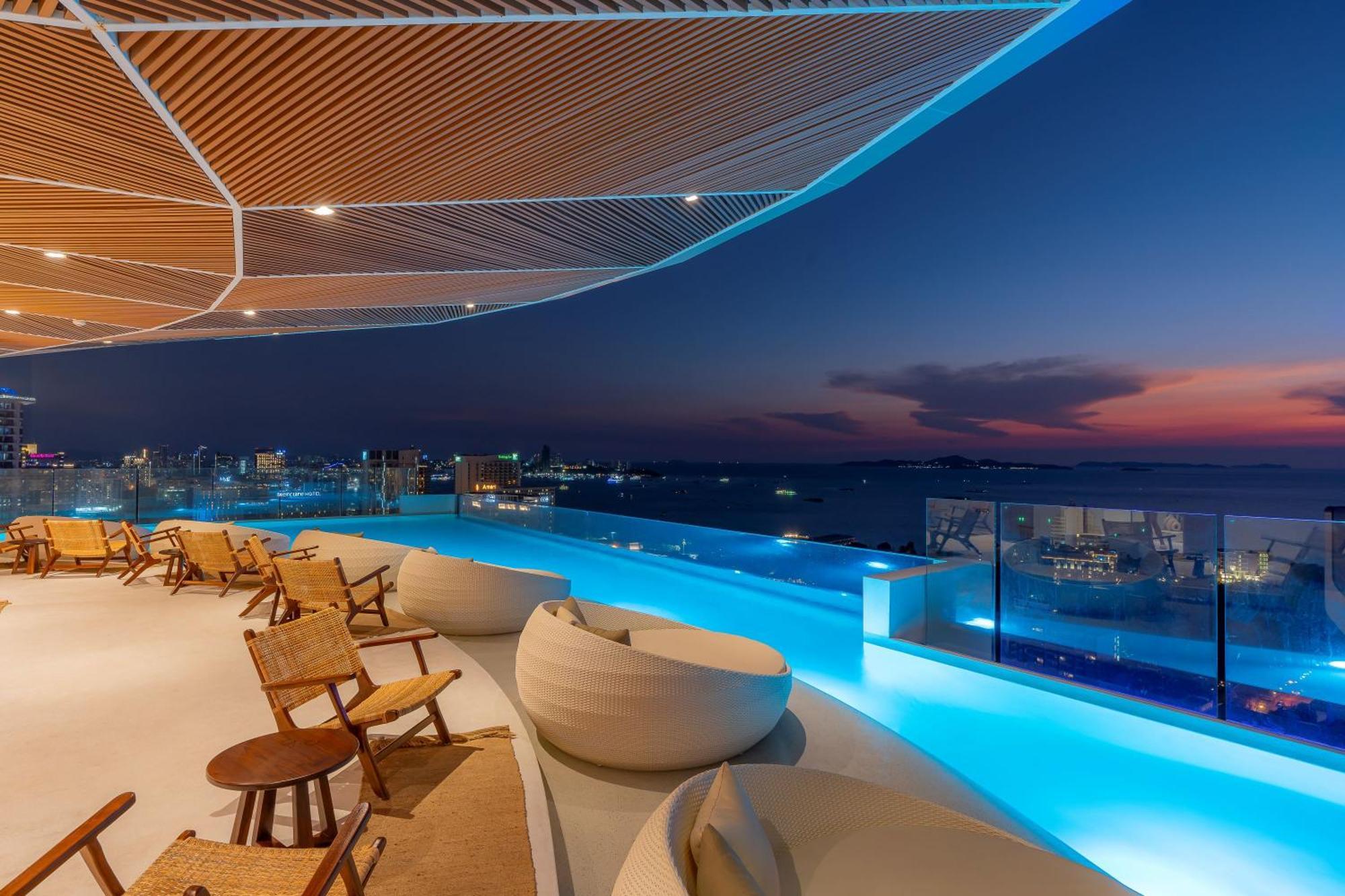 Akara Hotel Pattaya Luaran gambar