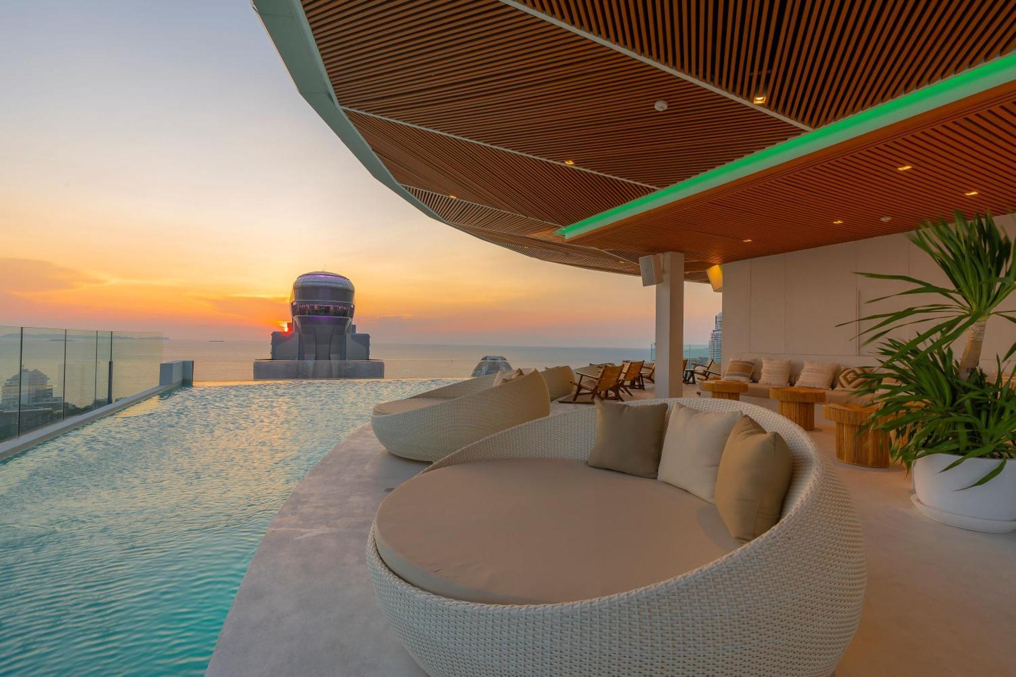 Akara Hotel Pattaya Luaran gambar