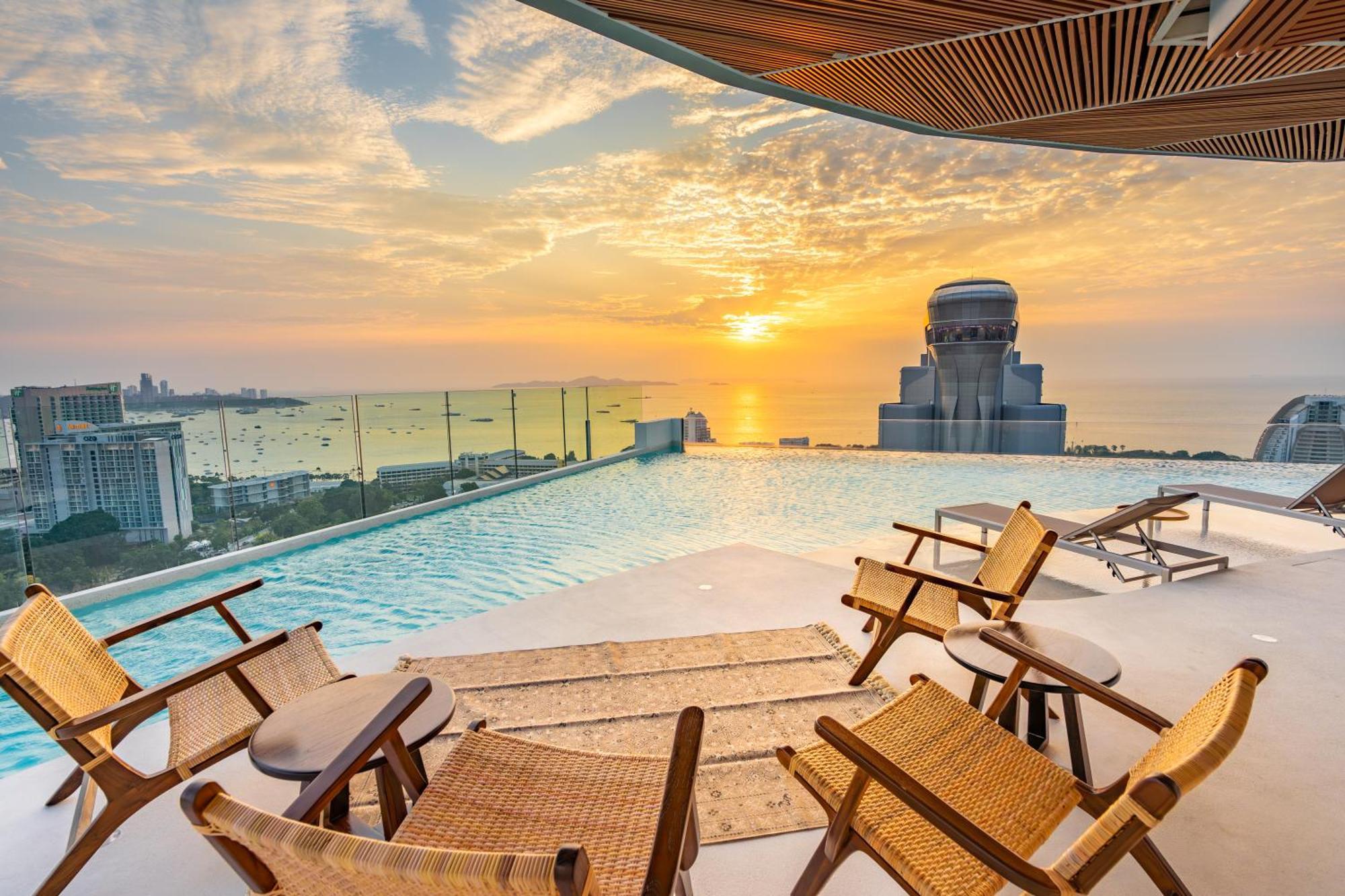 Akara Hotel Pattaya Luaran gambar